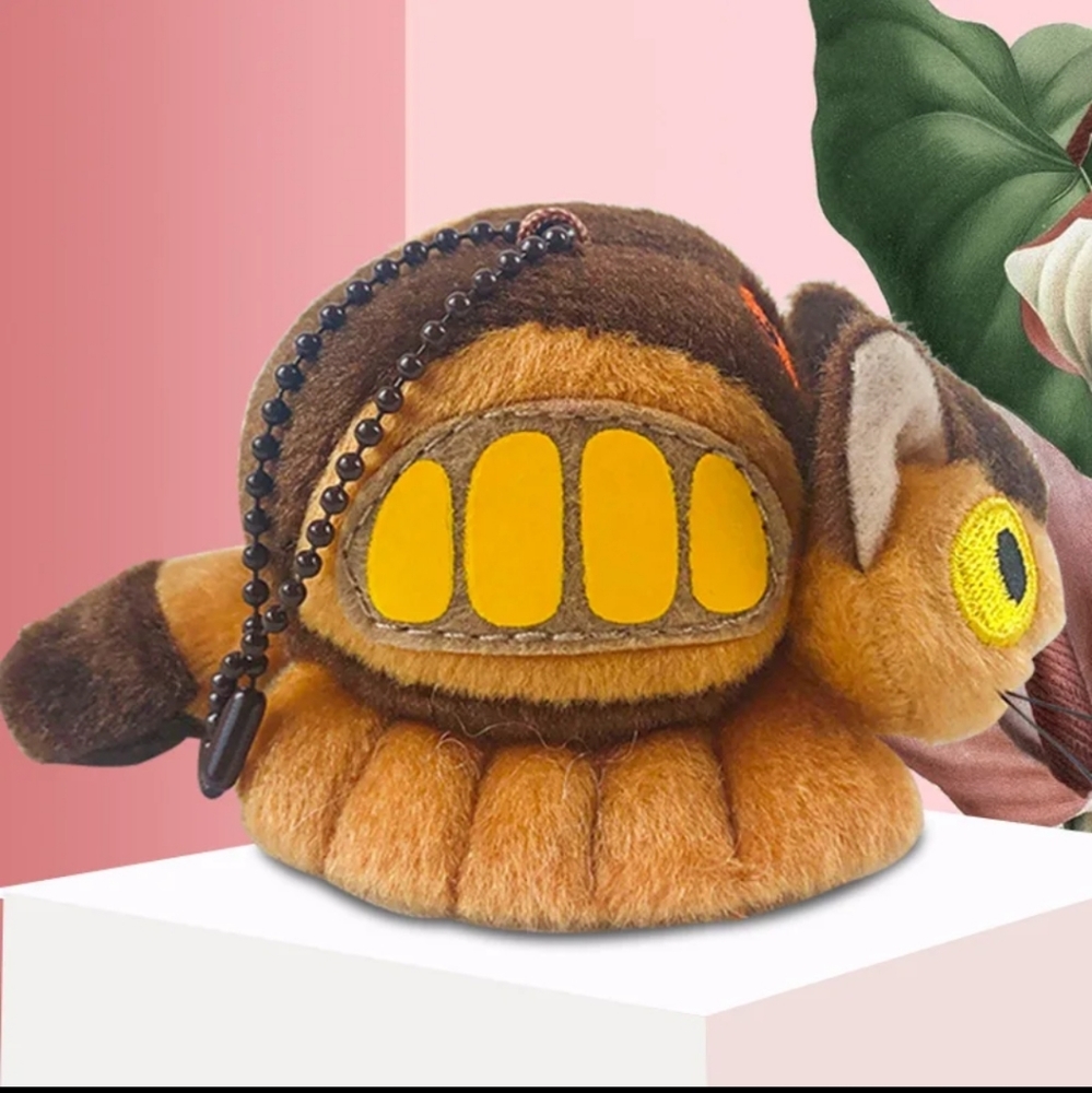 Totoro Catbus Plush Keychain - Picture 7 of 13